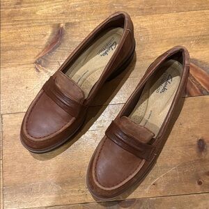 Clarks Women's Brown Loafers